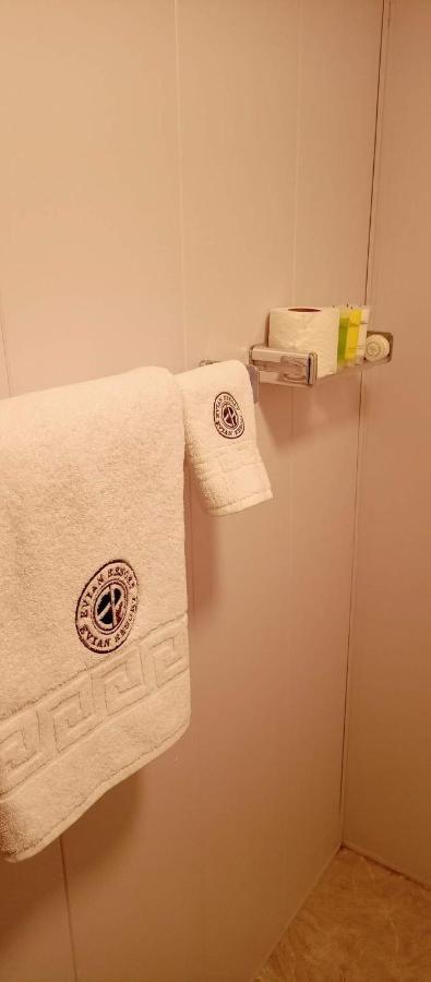 Evian Resort ‘Ajlūn Bagian luar foto